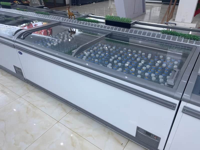 تصویر 1 از یخچال صنعتی گرگان با فناوری سرمایش پیشرفته و راندمان بالا